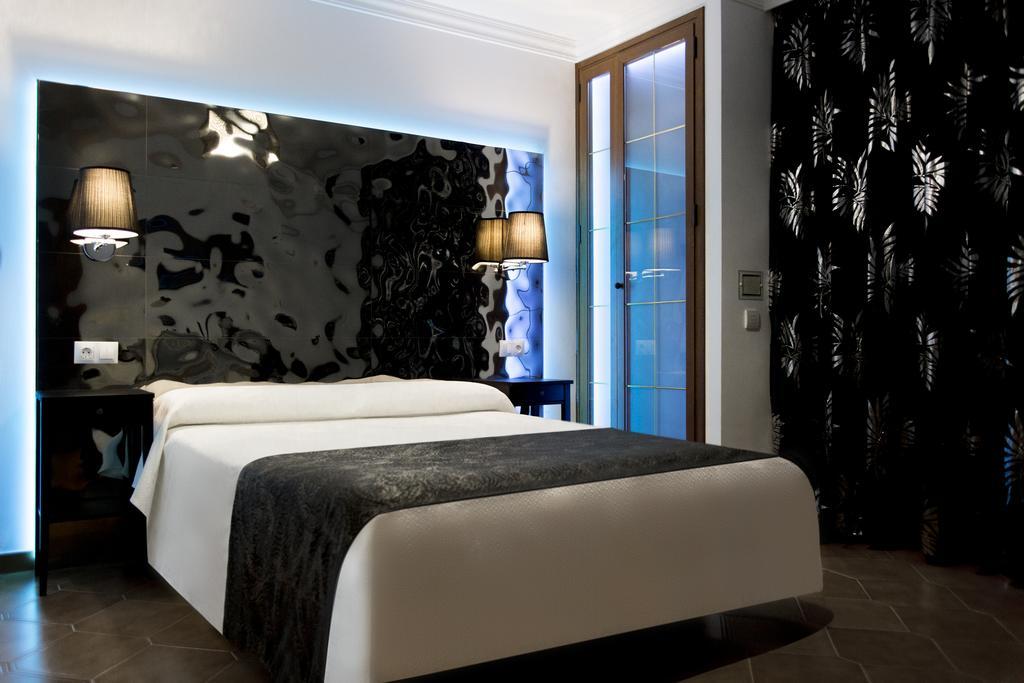 Hostal Alhambra - Adults Only Nerja Εξωτερικό φωτογραφία