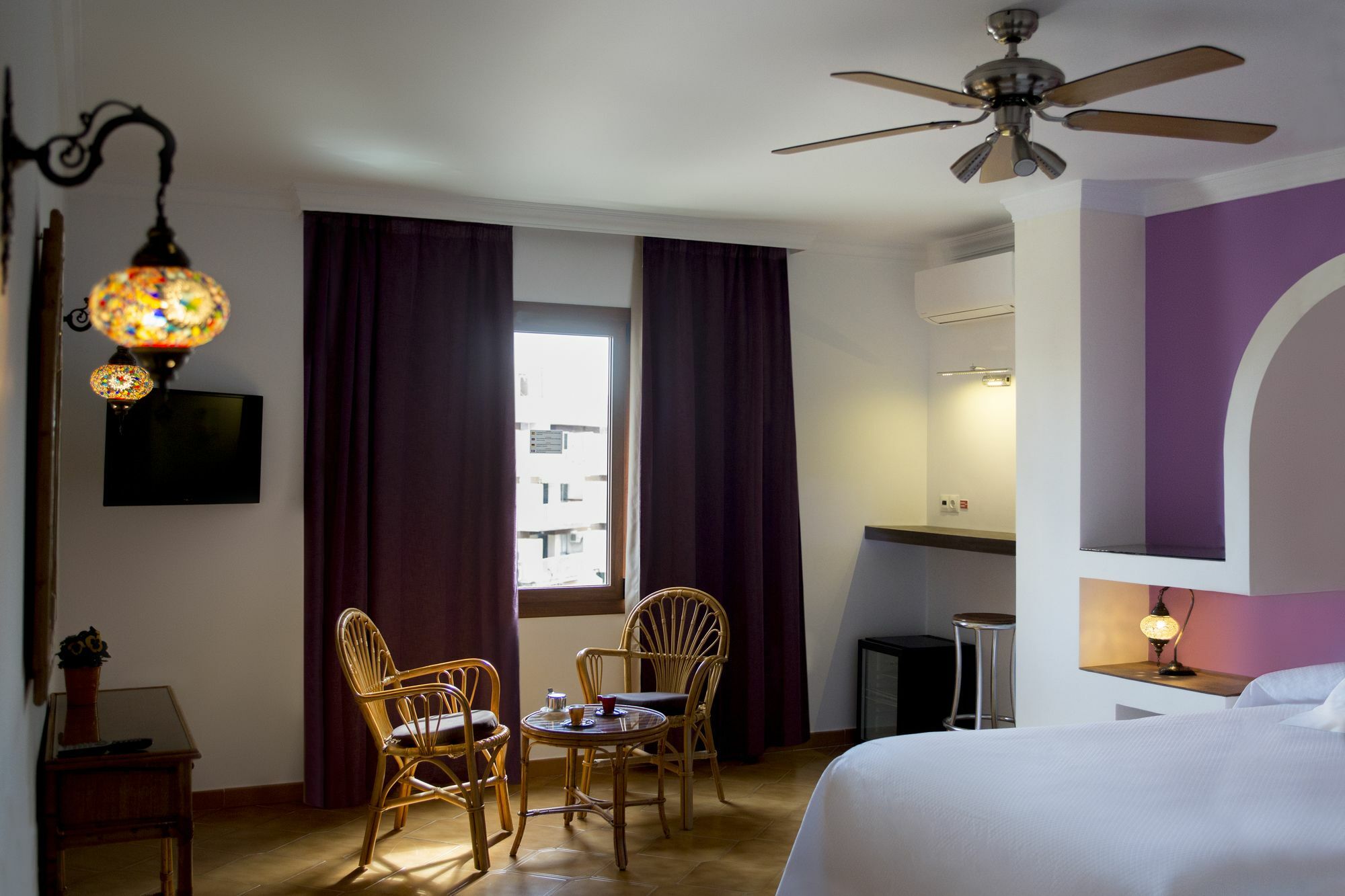 Hostal Alhambra - Adults Only Nerja Εξωτερικό φωτογραφία