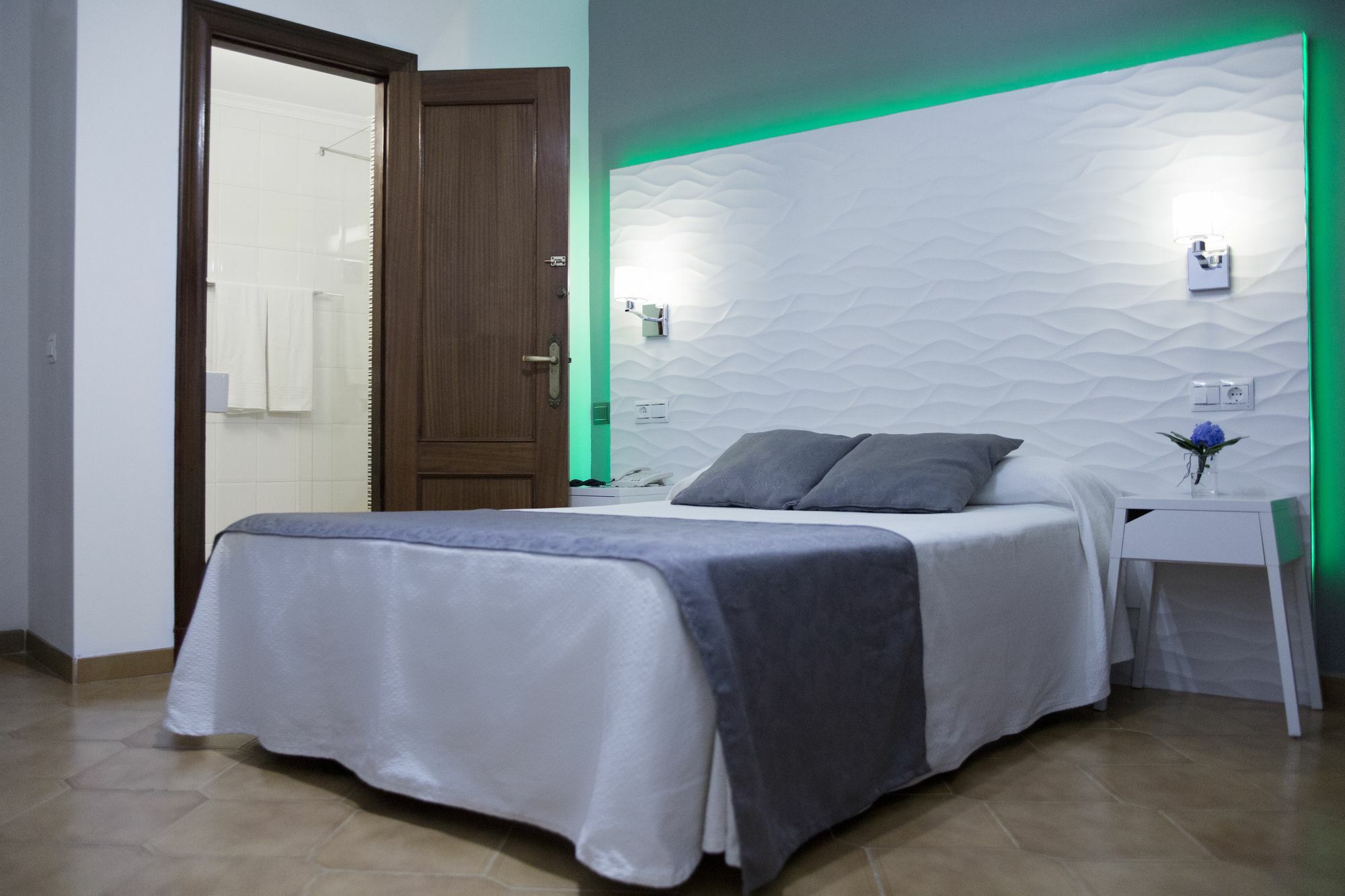 Hostal Alhambra - Adults Only Nerja Εξωτερικό φωτογραφία